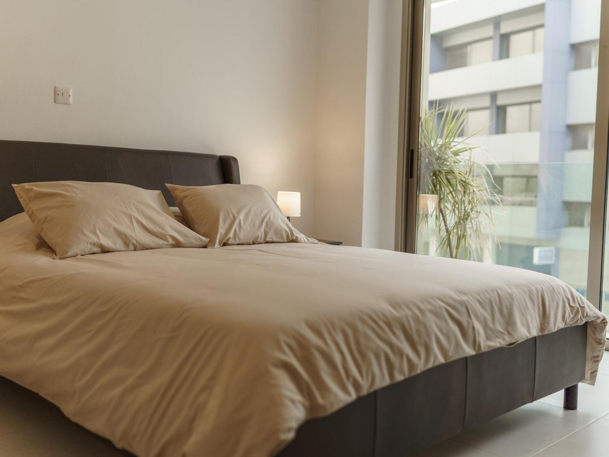Halcyon Central Apartment Ларнака Екстер'єр фото